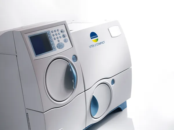 Vitek2 compact system BioMérieux®